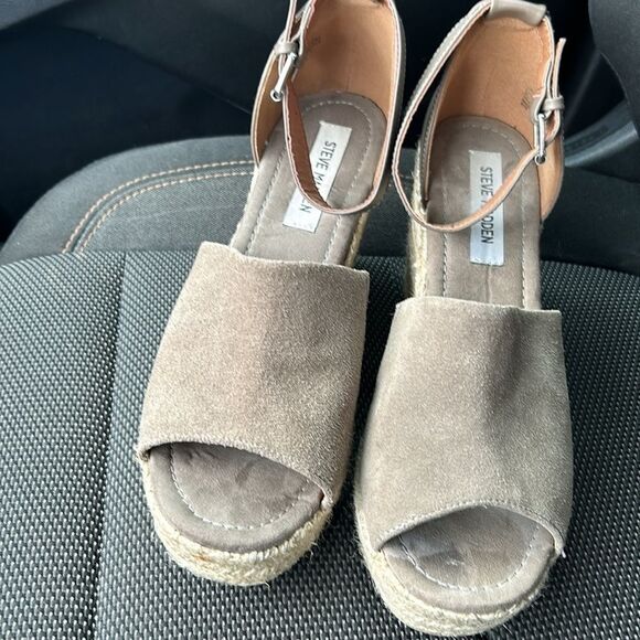 Steve Madden wedged sandal - Picture 3 of 8